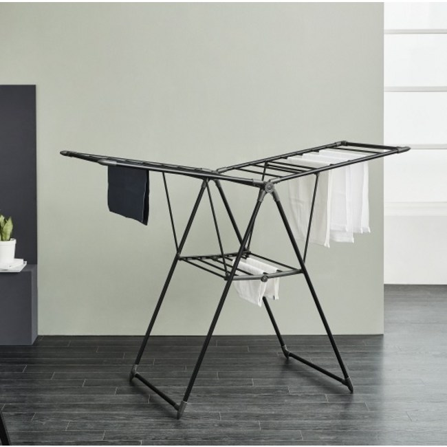 좁은 자취방도 문제없다! 튼튼하고 공간 활용도 높은 빨래건조대 추천